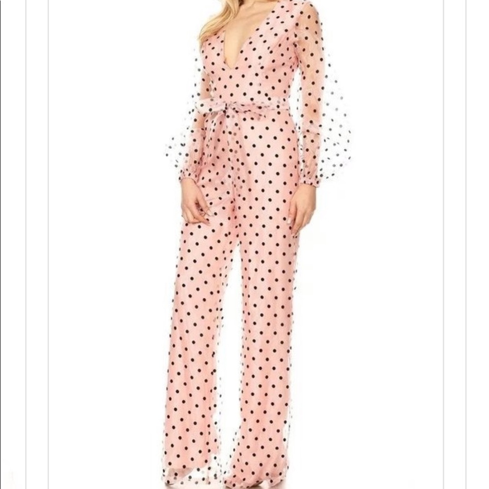 How cute is this Jumpsuit! 🌸🌸